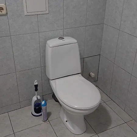 Вулиця Авдєєва-Чорноморського, 2Б Апартаменты Apartment *