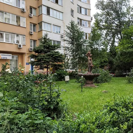 вулиця Авдєєва-Чорноморського, 2б Апартаменты * Одесса