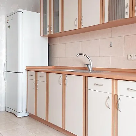 Apartment Вулиця Авдєєва-Чорноморського, 2Б Апартаменты